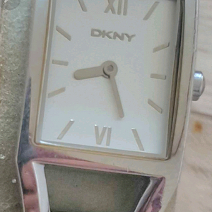 DKNY 여성용 손목시계 이미지