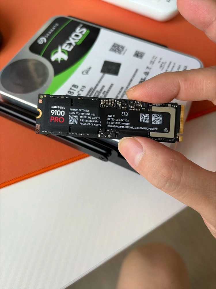 삼성전자 9100 PRO NVMe M.2 SSD 8TB 이미지