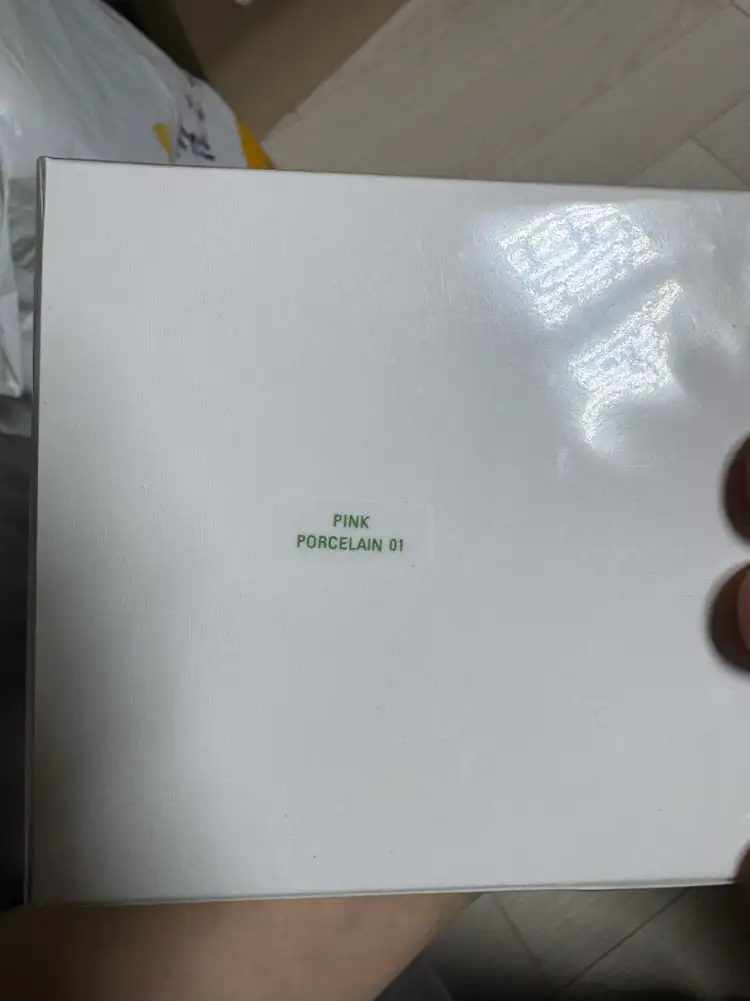 라메르 루미너스 리프팅 쿠션 01핑크 포셀린, 03웜 포셀린 이미지