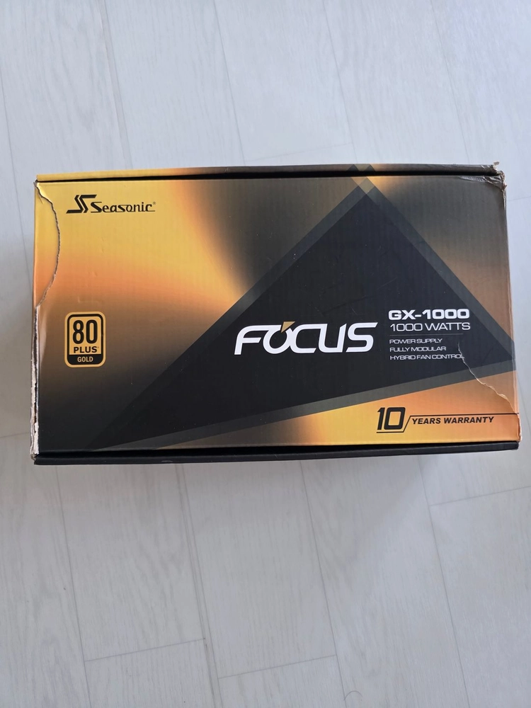 시소닉 파워서플라이 1000W FOCUS GOLD GX-1000 풀모듈러 이미지