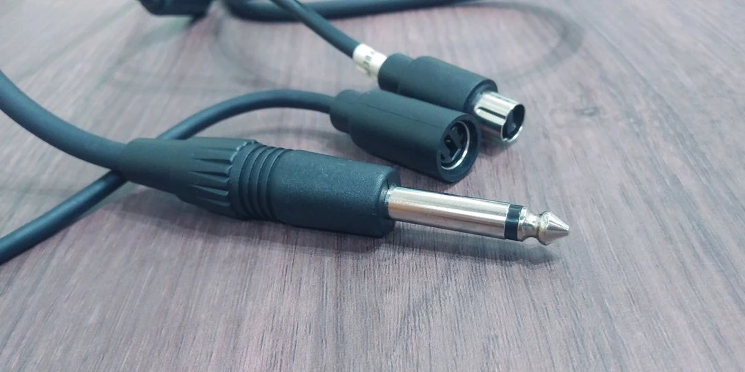 USB 일렉기타 연결선 USB단자 ( 앰프쪽 ) 연결선 이미지