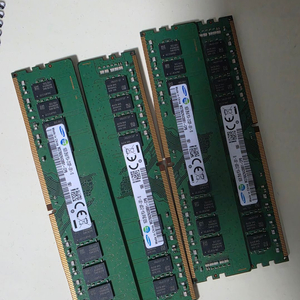 삼성 DDR4 16GB 2133p 3장 판매합니다. 이미지