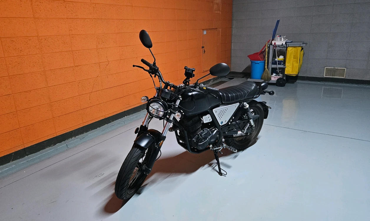 클래식 오토바이 부캐너 125cc 팝니다. 이미지