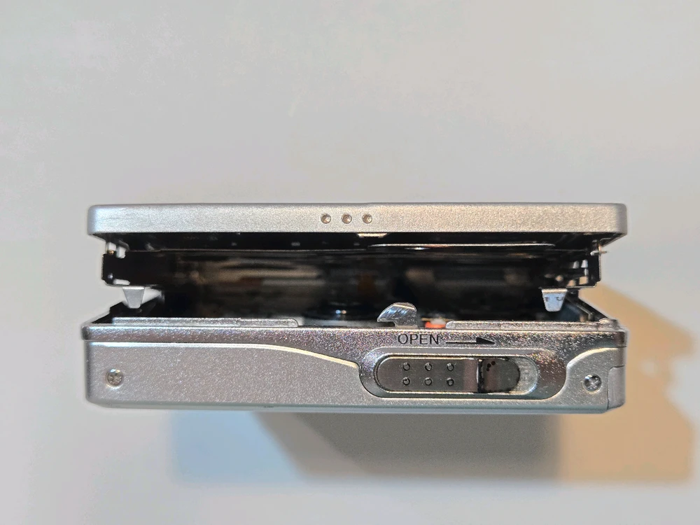 SONY MZ-R90 소니 MD워크맨 MDP 정상작동품 이미지