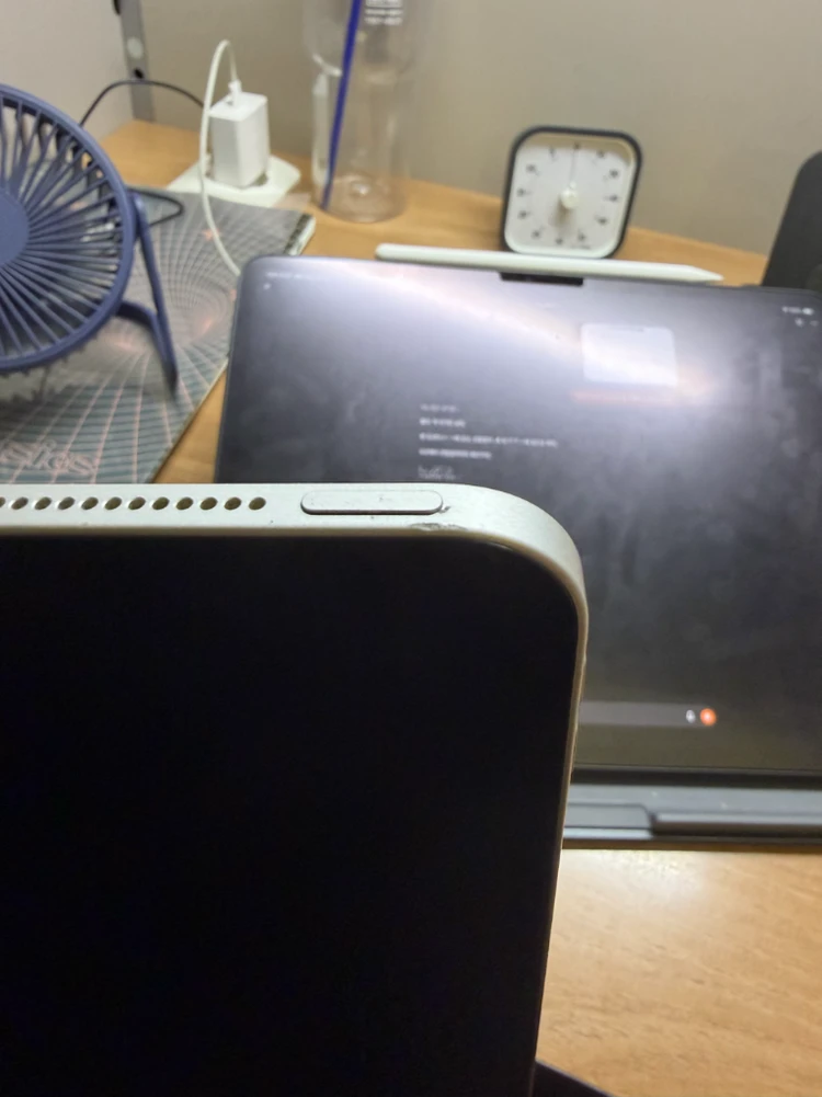 아이패드 프로 4세대 12.9 128GB 와이파이 이미지
