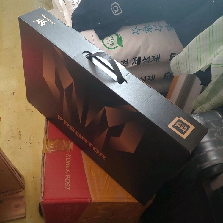에이서 프레데터 헬리오스 네오 16 게이밍 노트북 이미지