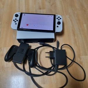 닌텐도 스위치 OLED 화이트 이미지