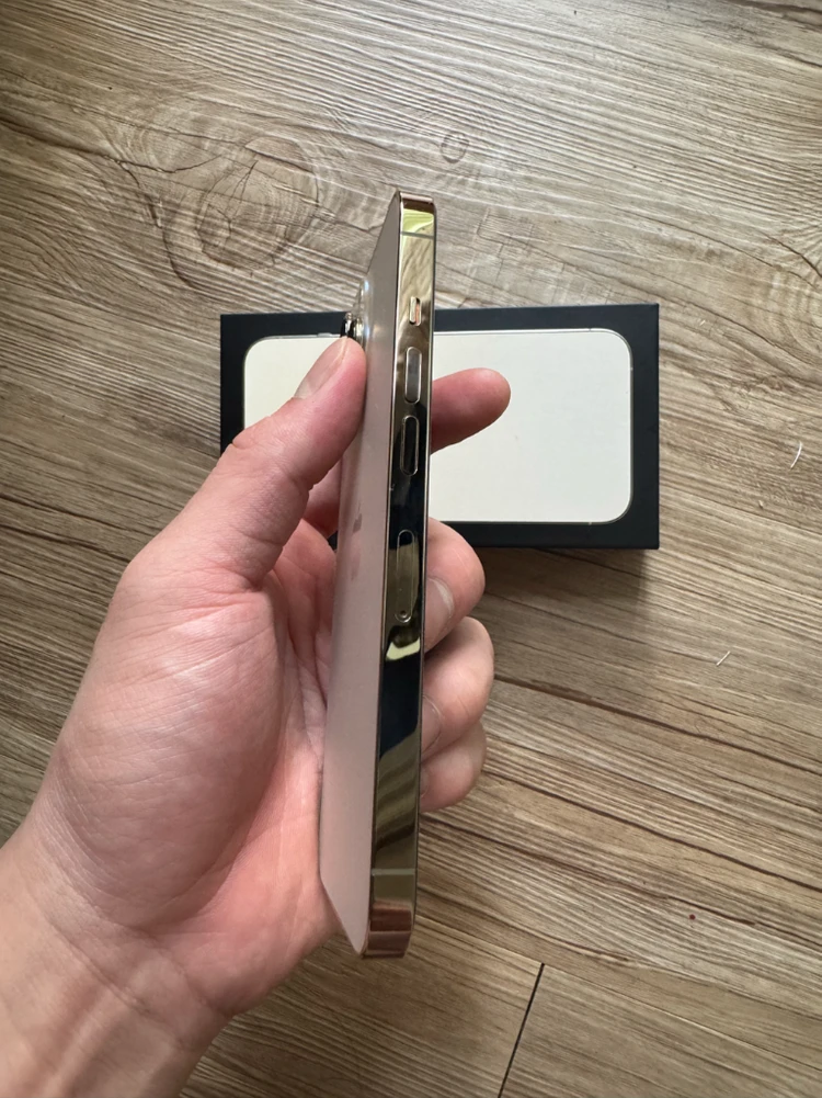 아이폰 13프로 128GB 골드 이미지