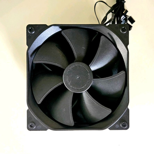 프랙탈디자인 Fractal Design 14인치 케이스 쿨러 팬 이미지