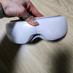 휴그랩 눈 마사지기 새상품 이미지