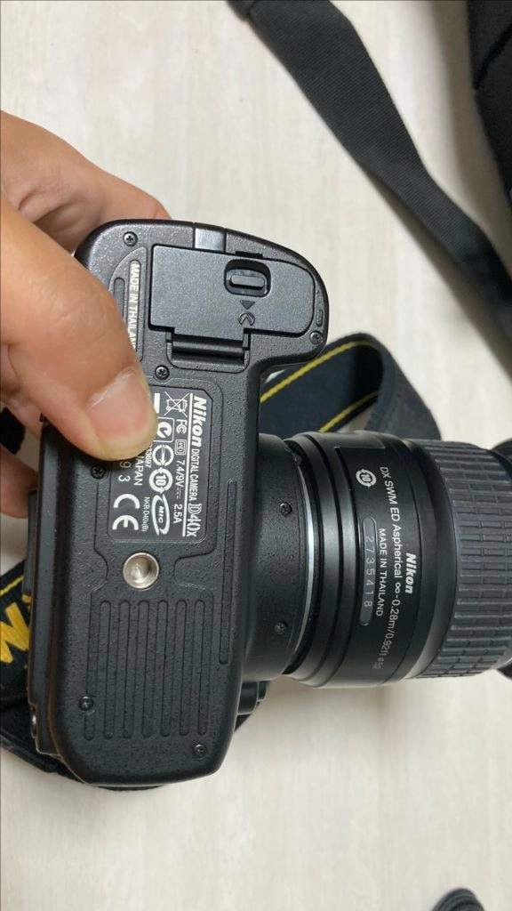 니콘 D40x DSLR 카메라 18-55mm 렌즈 포함 이미지