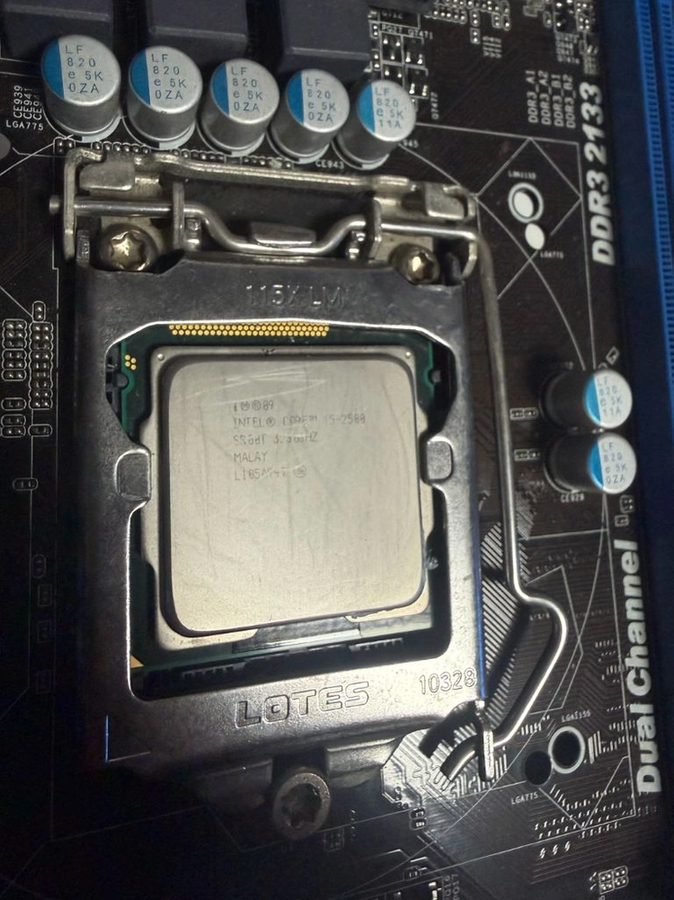 i5 2500 + P67 PRO 보드셋 이미지