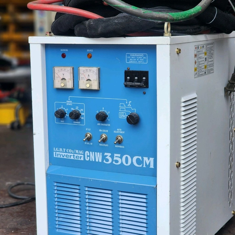 중고 국산 신테크 인버터CO2용접긴 이미지