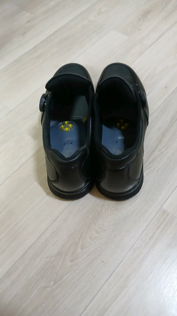 남성신발 새상품 닥터마틴 다이얼 운동화 이미지