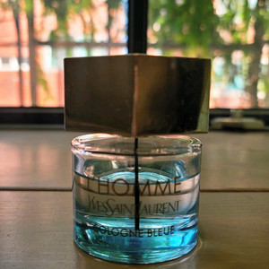 입생로랑 르 옴므 코롱 블레 EDT 60ml 향수 이미지