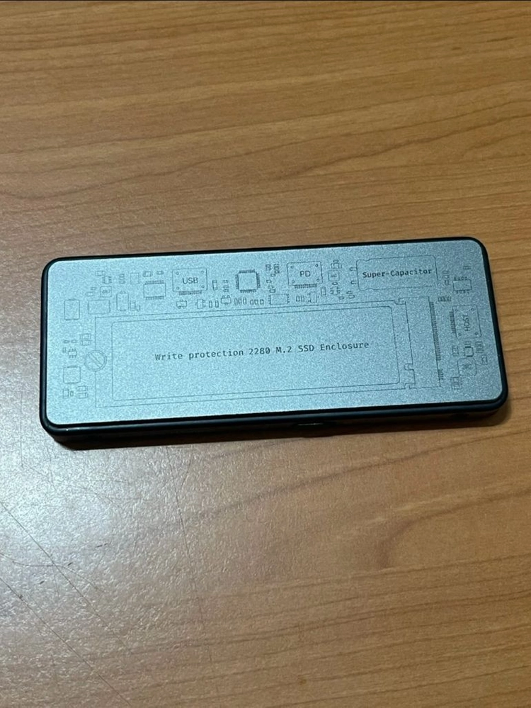 HAGIBIS MC200 Pro M.2 SSD 외장 케이스 이미지