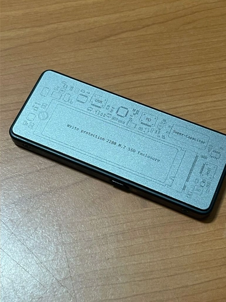 HAGIBIS MC200 Pro M.2 SSD 외장 케이스 이미지