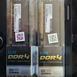 신품 팀그룹 DDR4 32GB 3200 메모리 2개 세트 이미지