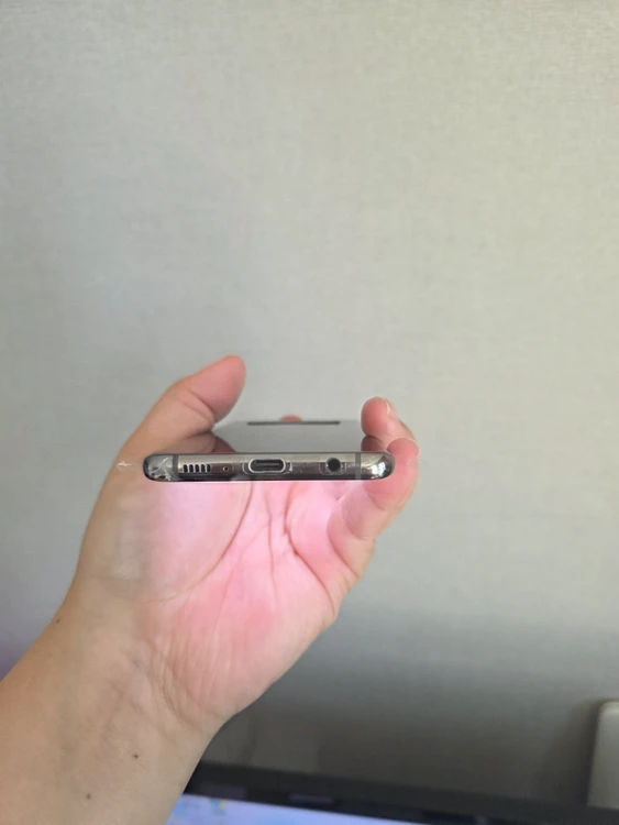 갤럭시 S10 블랙 128기가 자급제 A급 팔아요~ 이미지