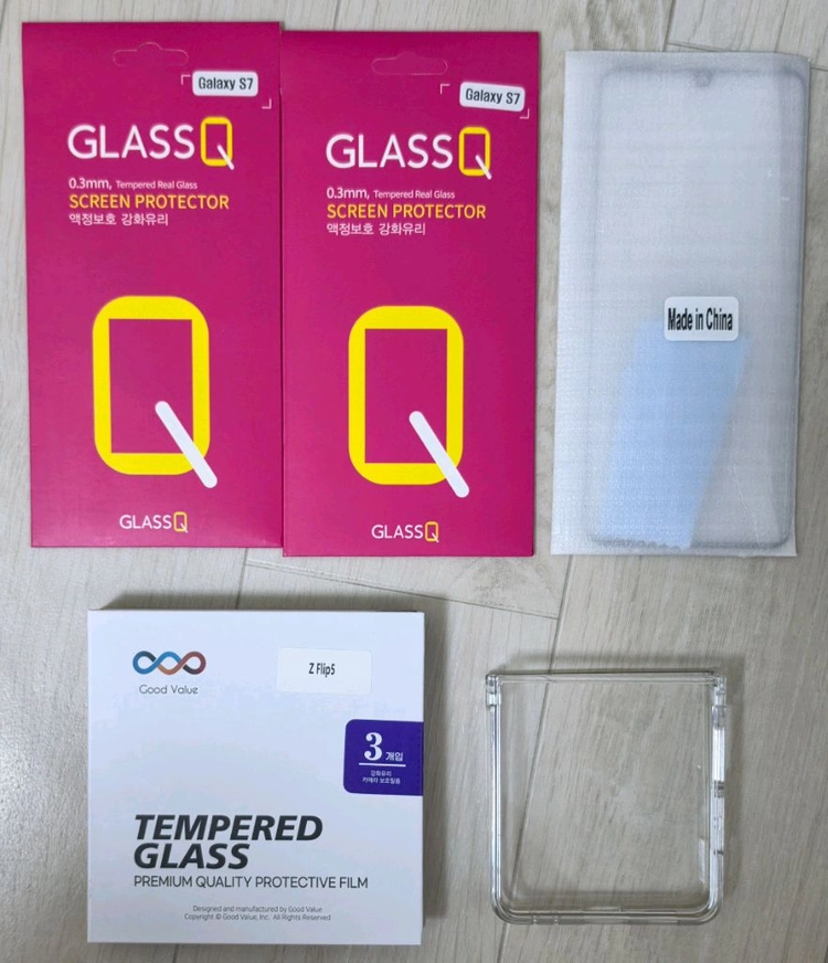 스마트폰용 케이스들과 액세서리 일괄 판매해요 이미지