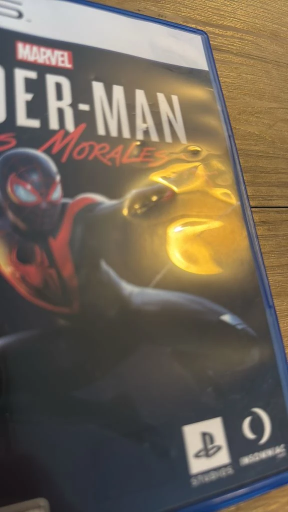 PS5 스파이더맨 마일즈모랄레스 이미지