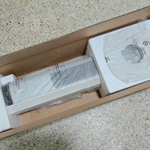 새상품급 한경희생활과학 리모컨형 PTC 온풍기 전기 히터 이미지