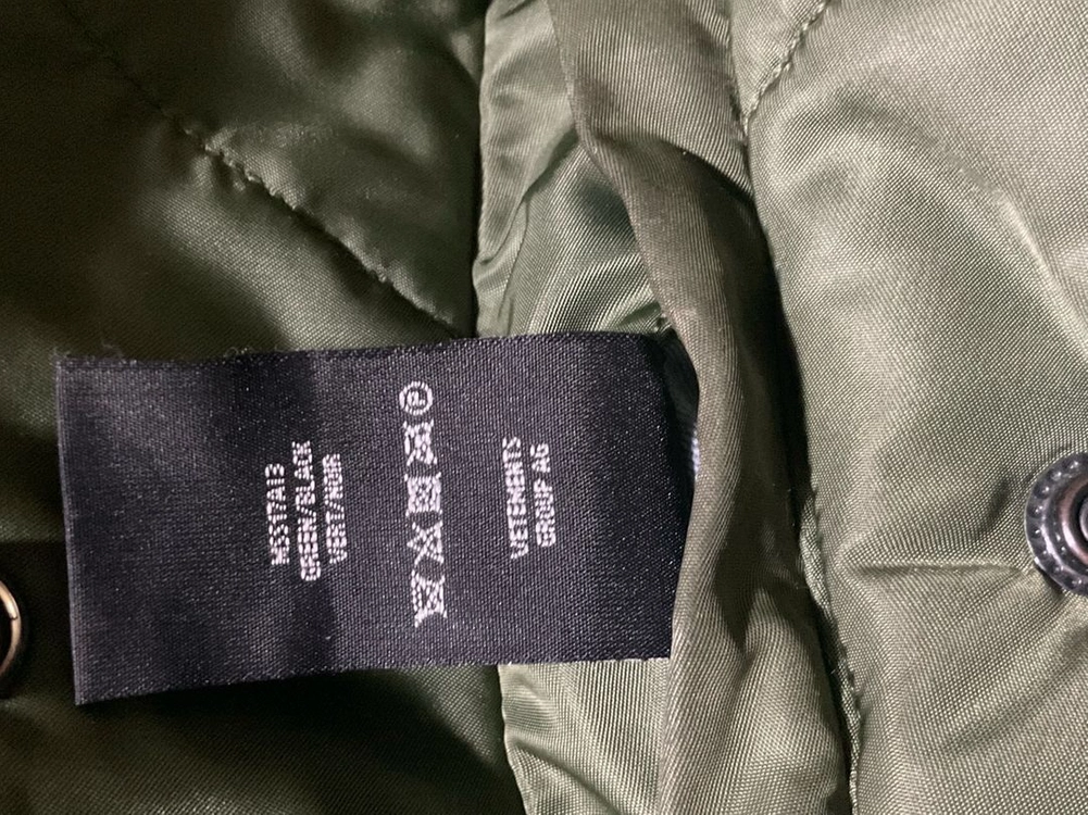 베트멍 AW17 리버시블 알파인더스트리 크롭 패디드 봄버 MA-1 이미지
