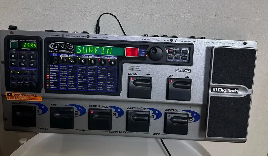 DigiTech GNX3 Guitar Workstation 멀티이펙터 이미지