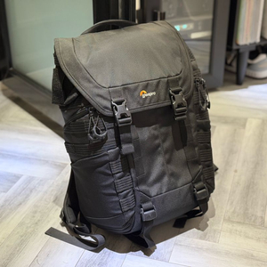 로우프로 프로택틱 BP 300 AW II 카메라 백팩 이미지