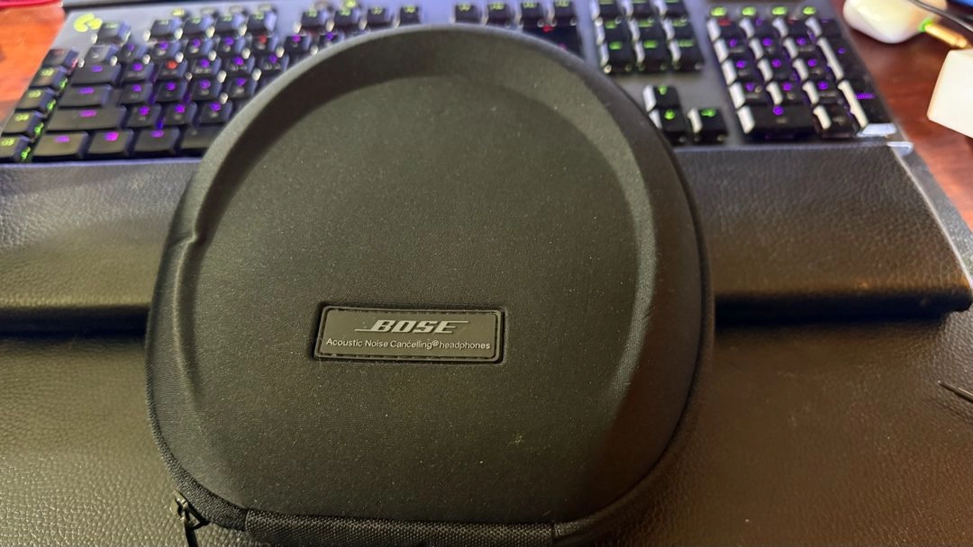BOSE QC 15 보스 노켄 헤드폰 (패드 교환 상태) 이미지