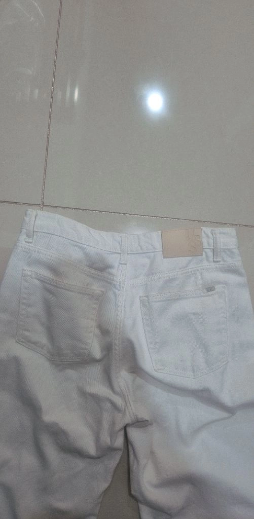 어스 이미지