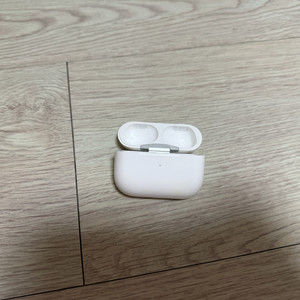 에어팟 프로 1세대 이미지