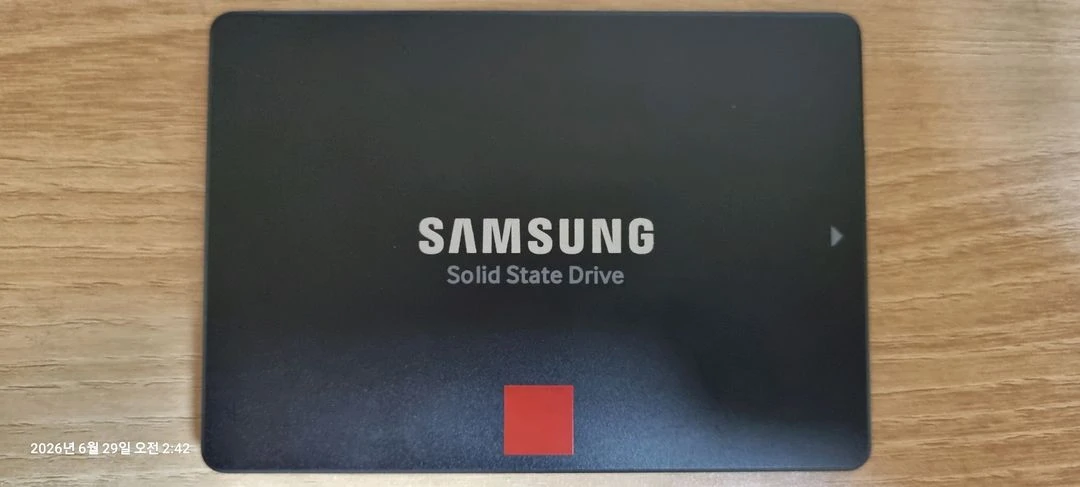 삼성 860 PRO 256GB SSD 팝니다 이미지