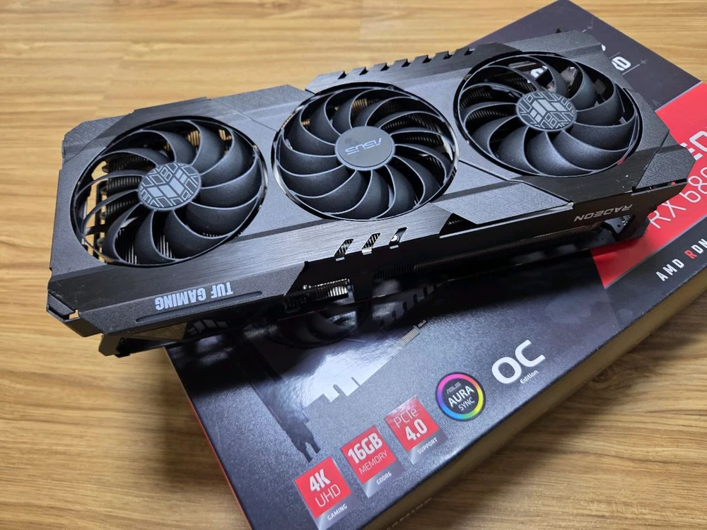 라데온 RX 6800 OC 그래픽카드 이미지
