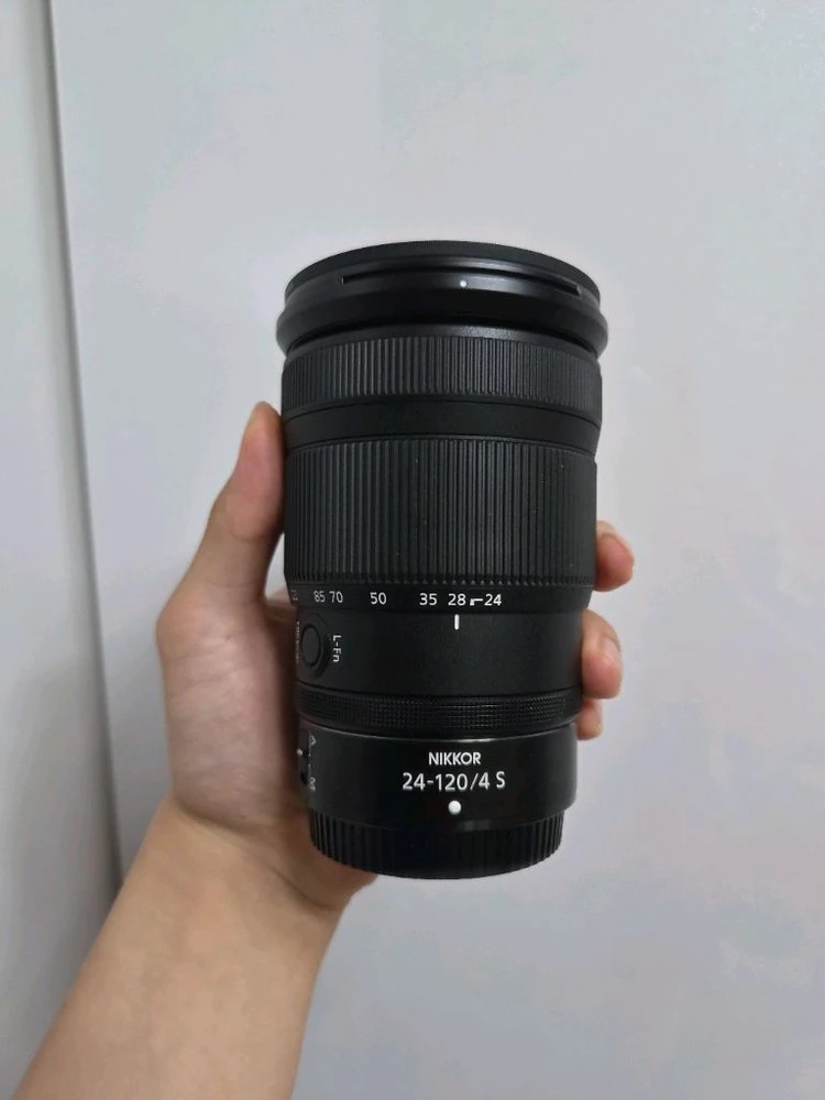 Z마운트 24-120mm f/4 S 렌즈 이미지
