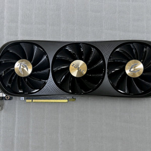 조텍 RTX 4070Ti Trinity 이미지