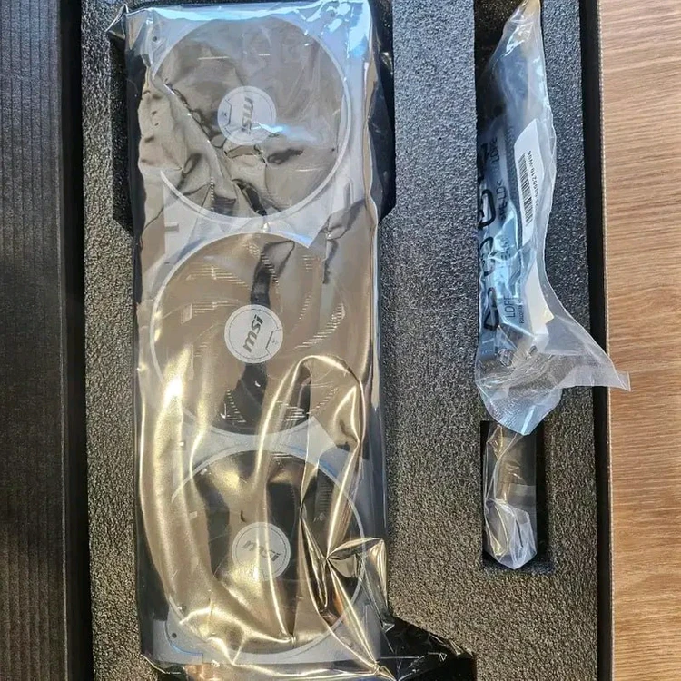 msi rtx 5070ti 글카 벤투스 3x 팝니다 이미지