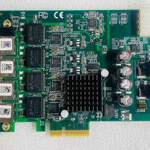 ADLINK Technology. PCIe-GIE64+ 이미지