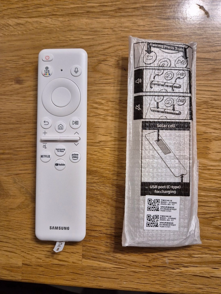 삼성 충전식/전지식 리모컨, LG 매직리모컨 이미지