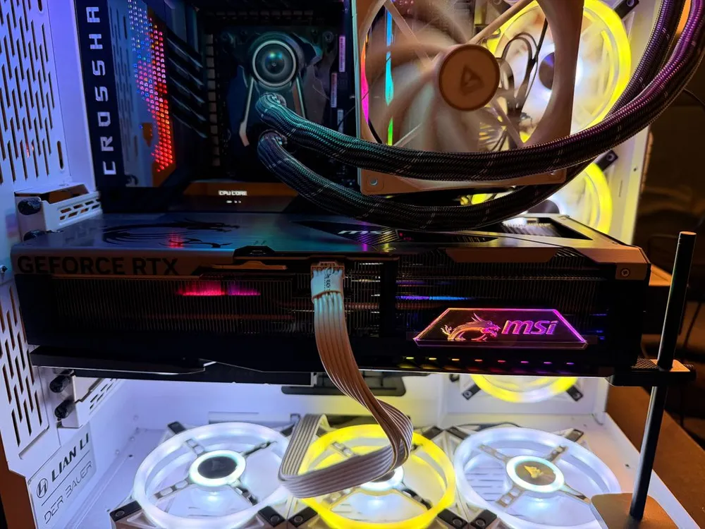 RTX 5090 그래픽카드 이미지