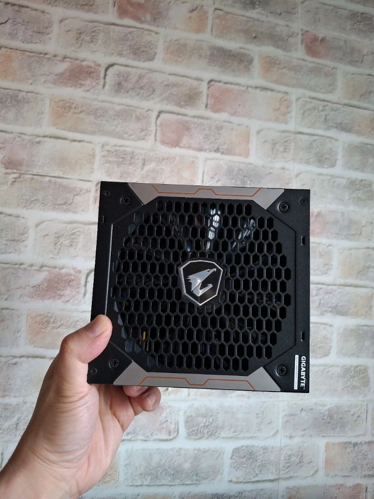 보증O) 기가바이트 어로스 850w Gold 풀모듈러파워 민트급 이미지