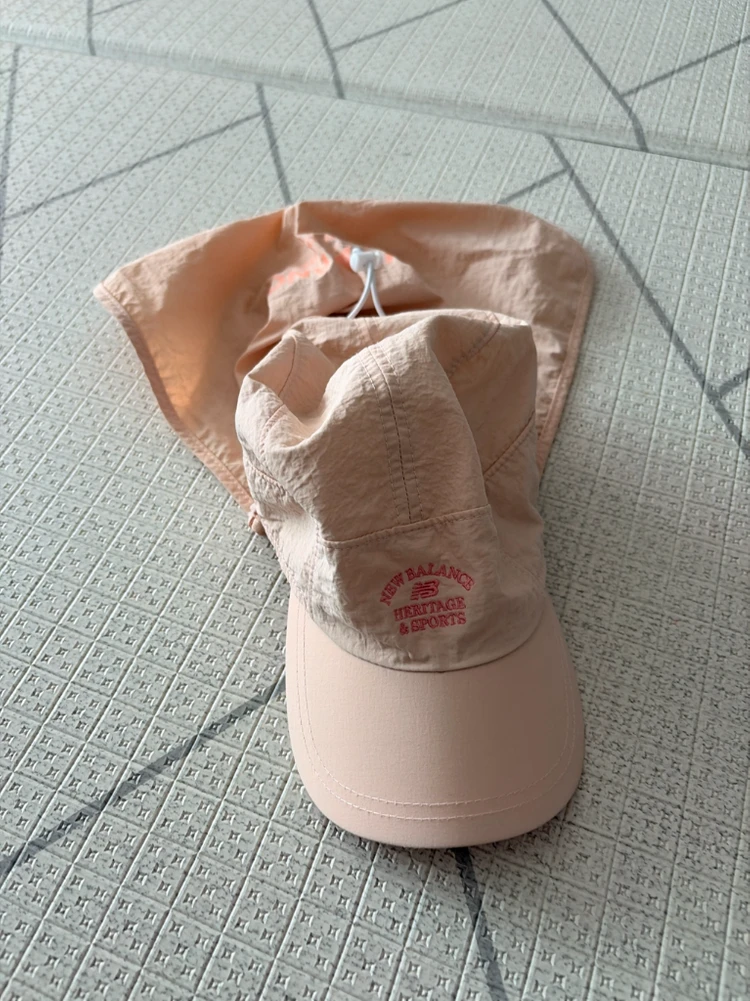 뉴발란스 벙거지 모자 핑크 ,뉴발란스 수영모자연핑크색상 , 이미지