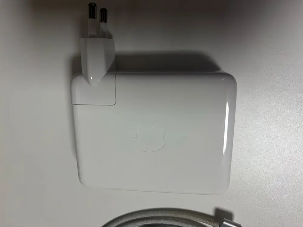 맥북프로 16인치 M1 Pro (16G / 1TB) 배터리 88% 이미지