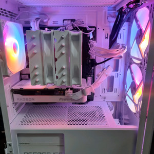 라이젠7 7800x3d/16G/SSD960g/RX9060XT 겜본체 이미지