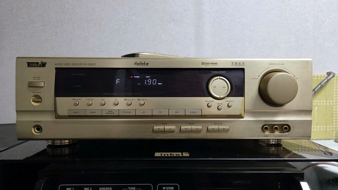 인켈 오디오 리시버 RV-50800 골드 색상입니다 이미지