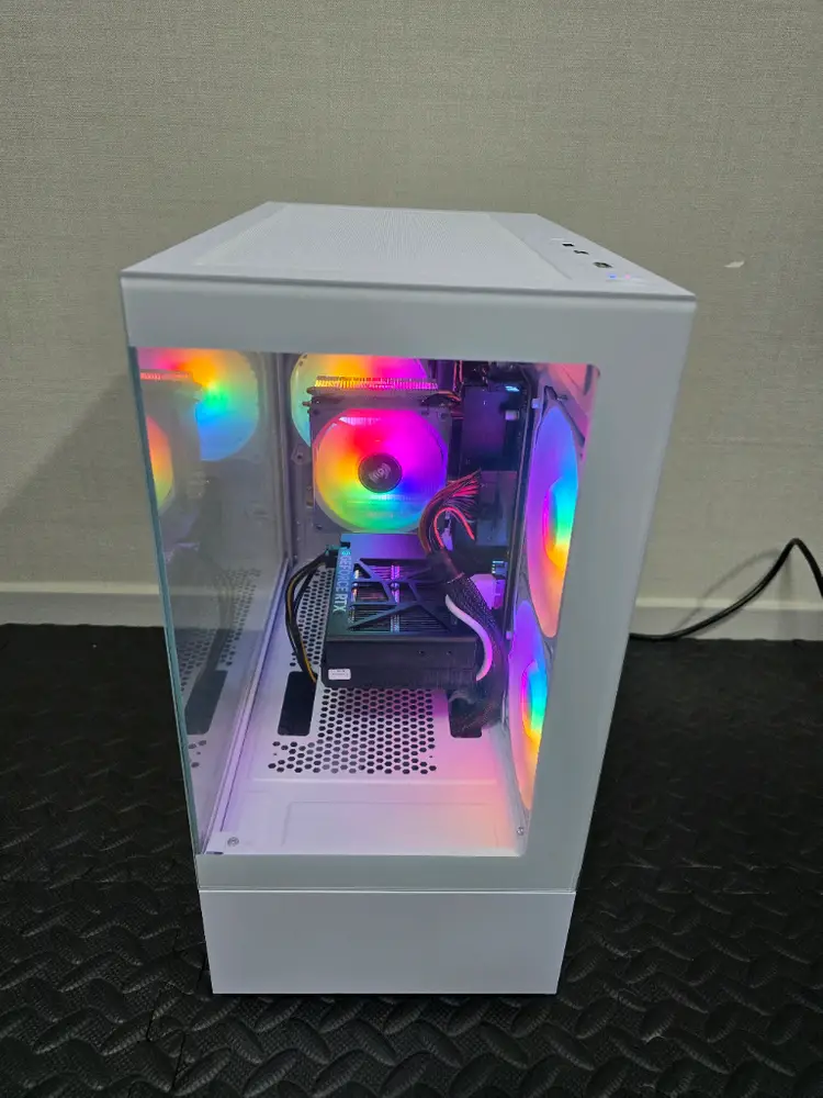 (안산/시흥) 라이젠 5 7500F, RTX 5060 게이밍 컴퓨터 본체 판매 합니다. 이미지