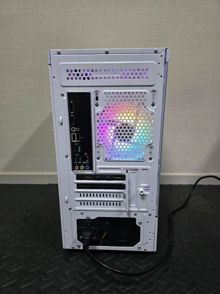 (안산/시흥) 라이젠 5 7500F, RTX 5060 게이밍 컴퓨터 본체 판매 합니다. 이미지