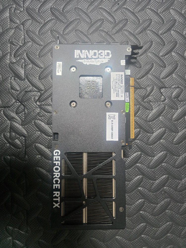 (안산/시흥) 라이젠 5 7500F, RTX 5060 게이밍 컴퓨터 본체 판매 합니다. 이미지