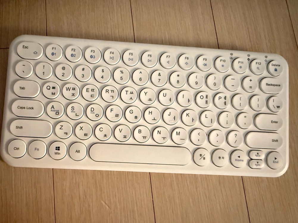 아이노트 X-KEY 38BT 블루투스키보드 이미지