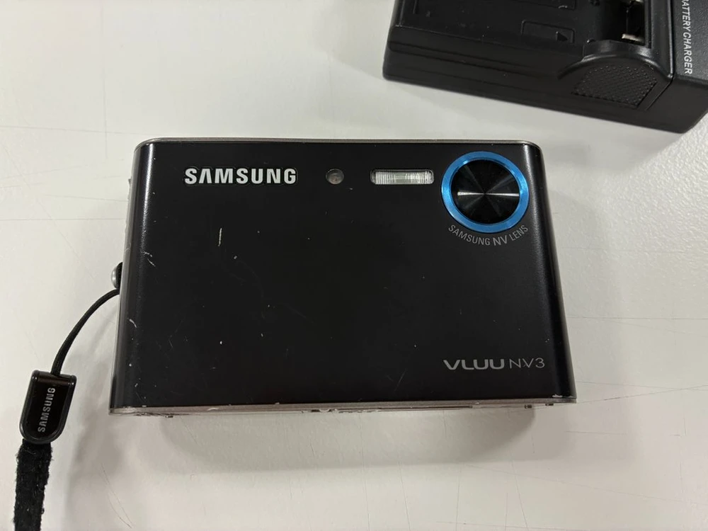 삼성 디카 Vluu NV3 이미지